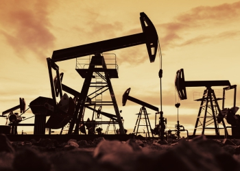 Petróleo fecha em queda, após CPI dos EUA e liberação de reserva americana