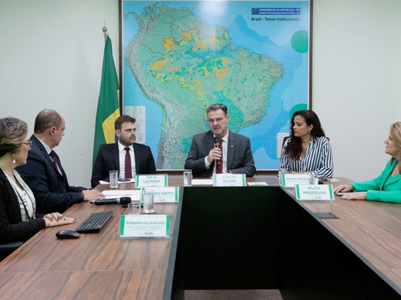 Ministro Fávaro lança no Mapa consulta pública sobre o Programa Nacional de Cadeias Agropecuárias Descarbonizadas