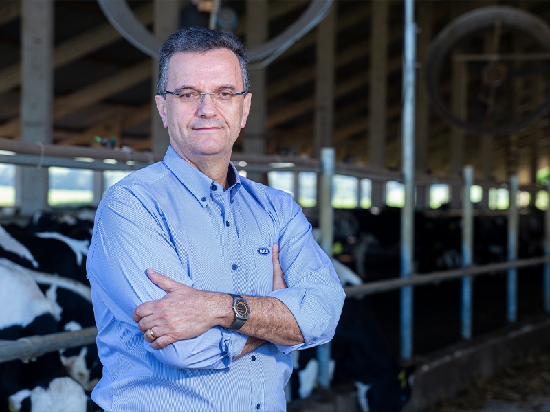 RAR ascende ao TOP 10 maiores produtoras de leite do Brasil