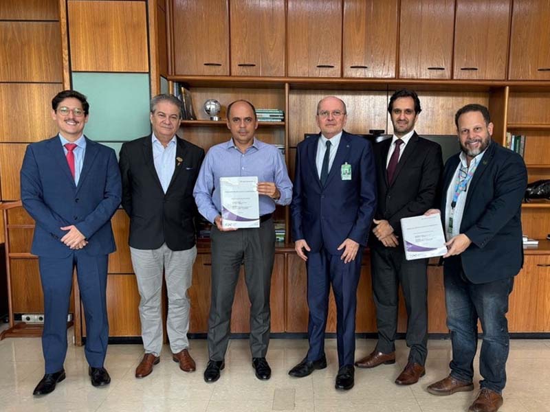 FDC entrega recomendações aos Ministérios para as metas climáticas