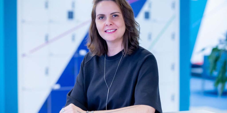 Francila Calica assume vice-presidência da ABAG